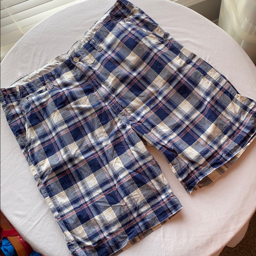 Nautica Men’s Plaid Cotton Shorts sz 42